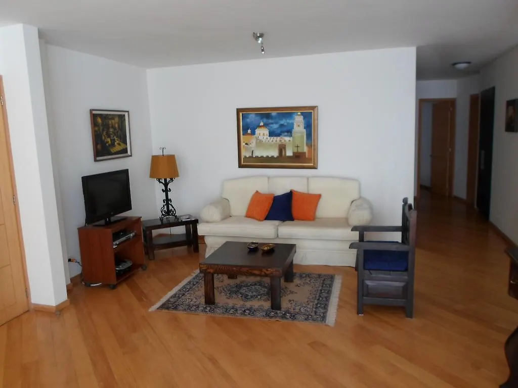 Apartamento Plaza San Marcos Apartment Quito